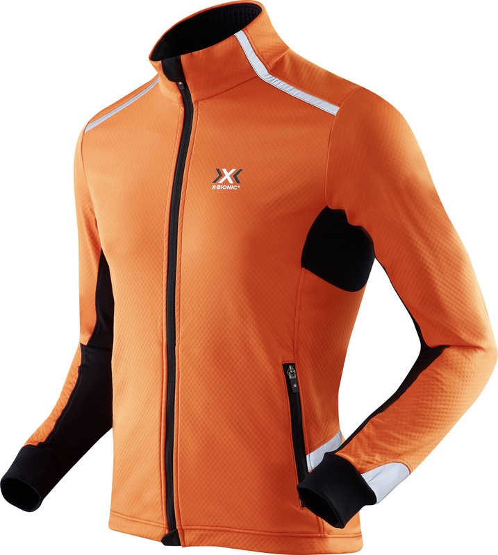 RS6734_O100381-O037_Running-Winter-Spherewind-Light-Jacket_MAN_VS-scr.wm