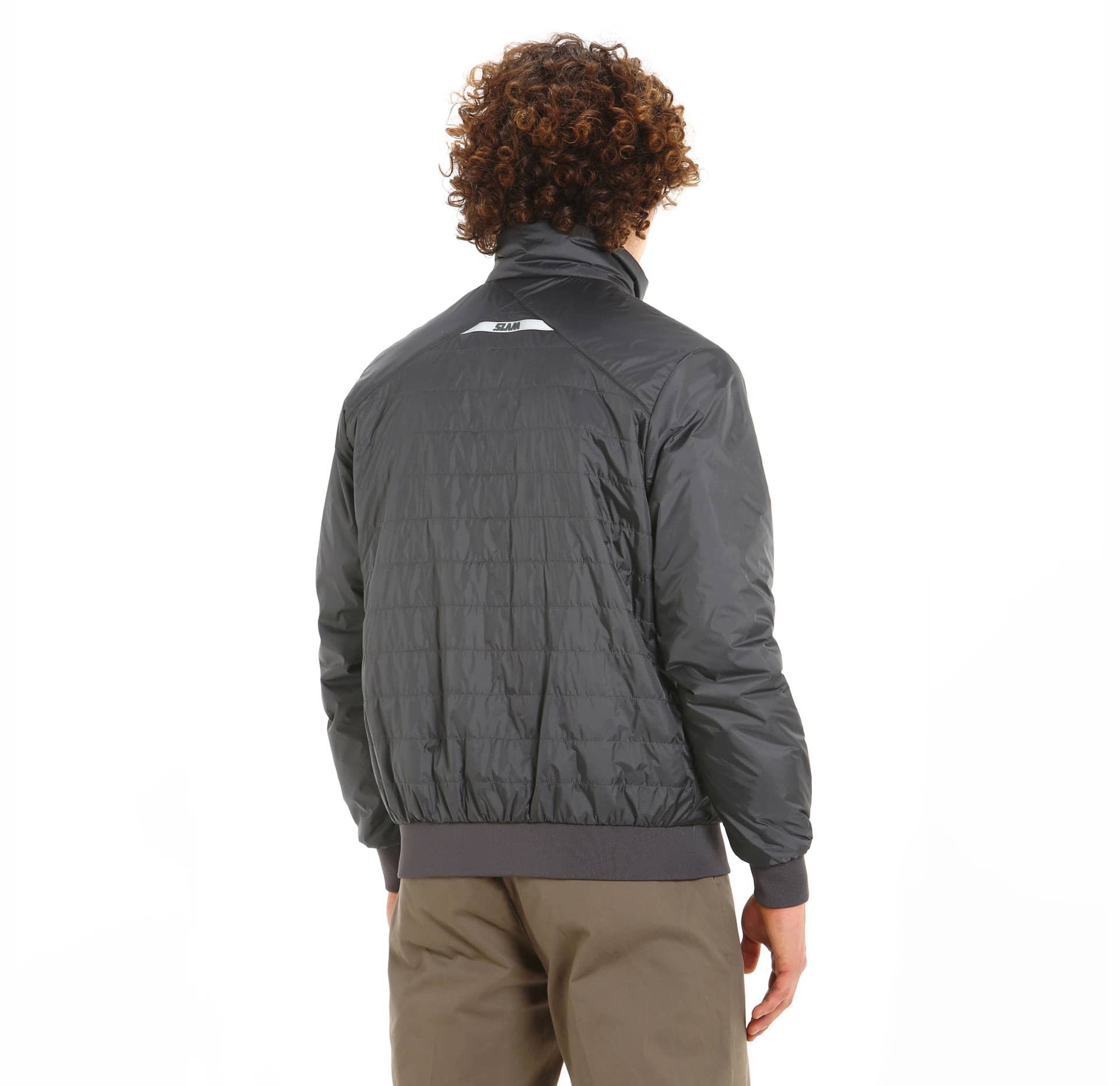 A123003S00_W14_S22_010100 Ultralet, alsidige og komfortable SLAM Active Graphene Short Jacket med GRAPHEN fór.